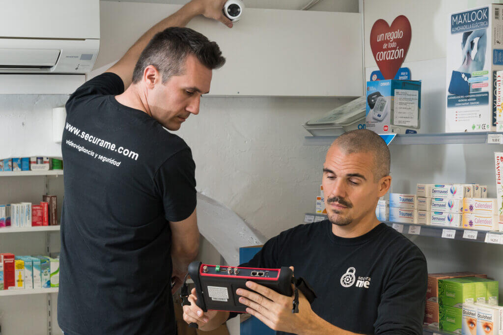 instalación videovigilancia barcelona farmacia